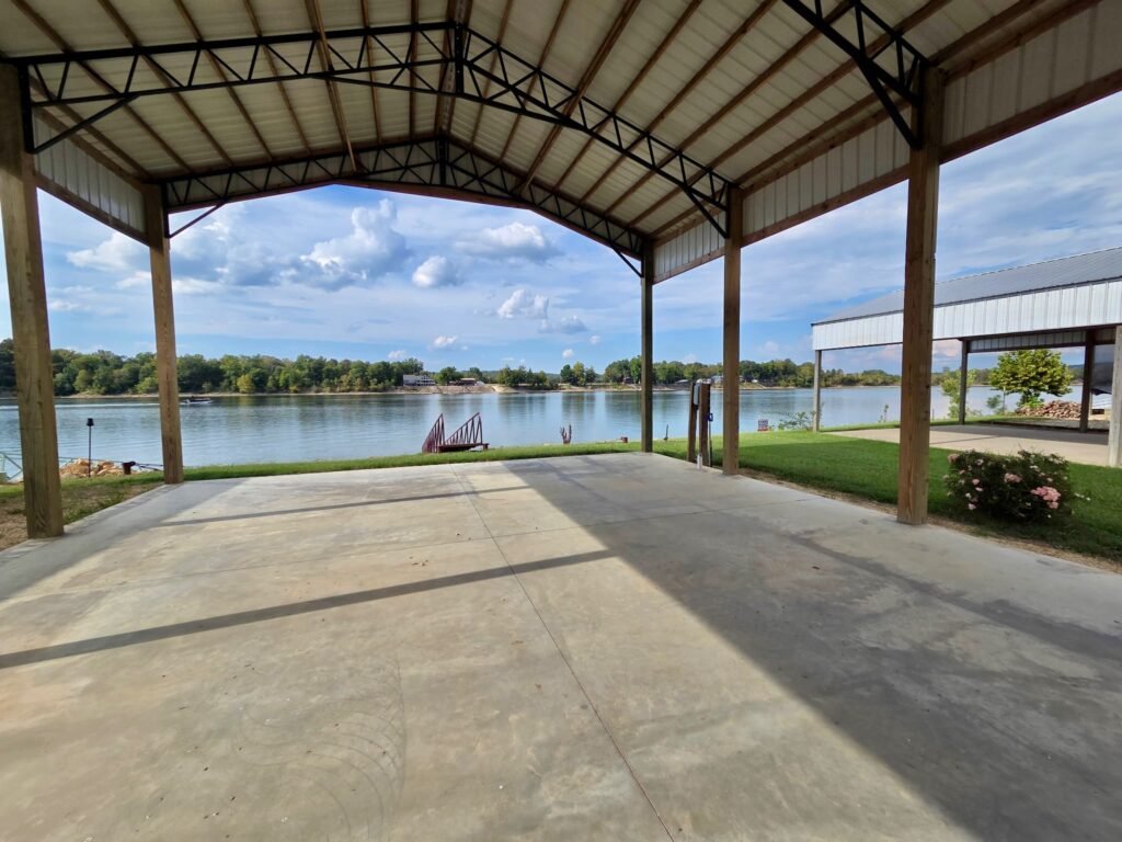 Lot 125